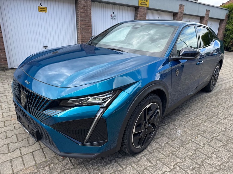 Peugeot 408