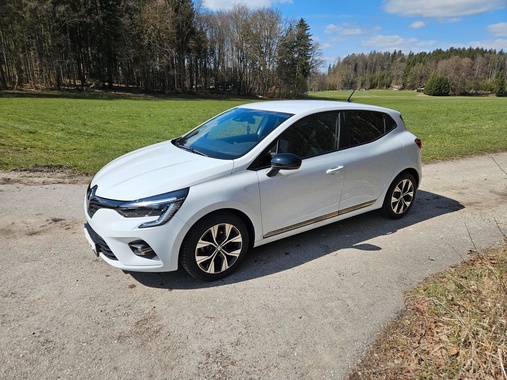 Renault Clio 2023