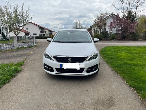 Peugeot 308 2021