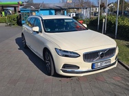 Volvo V90 2023