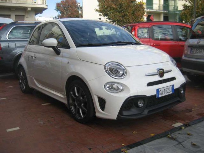 Abarth 595