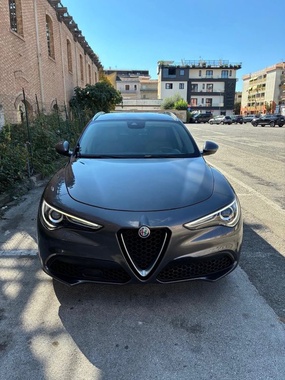 Alfa Romeo Stelvio 2019