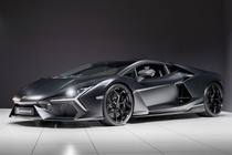 Lamborghini Revuelto 2025
