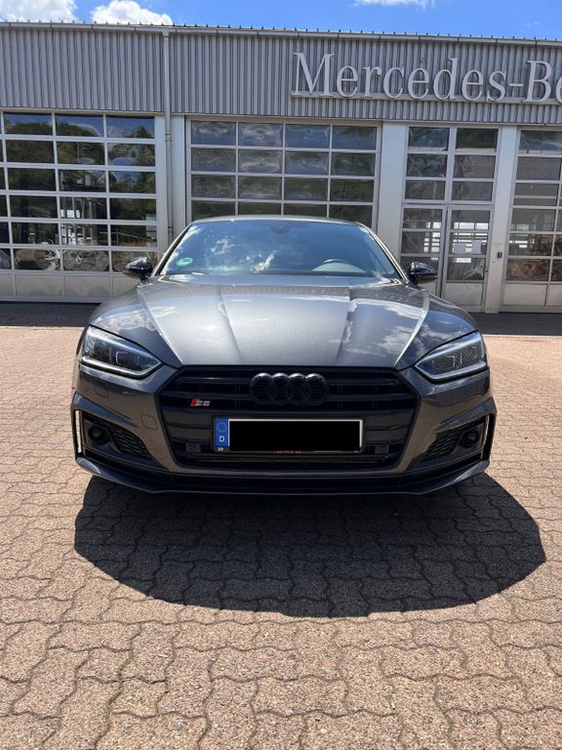 Audi S5