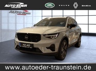 Volvo XC40 2025