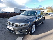 Volkswagen Passat 2022
