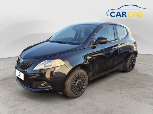 Lancia Ypsilon 2023
