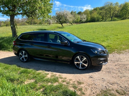 Peugeot 308 2021