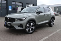 Volvo XC40 2025