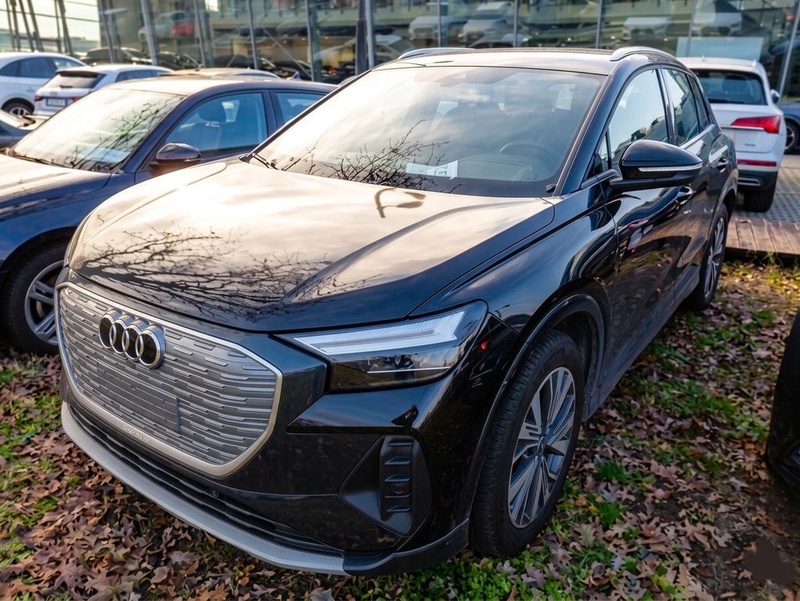 Audi Q4