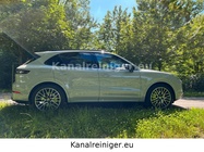 Porsche Cayenne 2021