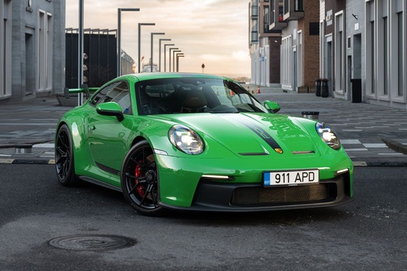 Porsche 911 2023