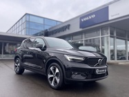 Volvo XC40 2025
