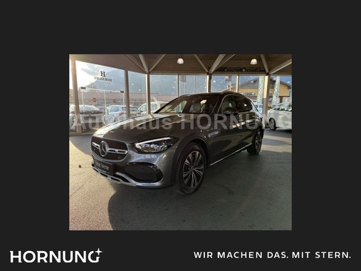 Mercedes-Benz C-Class 2022