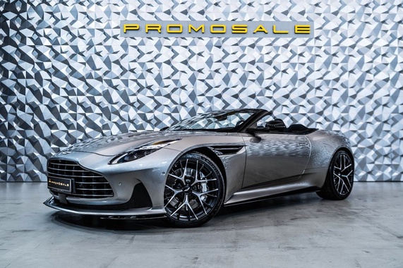 Aston Martin DB12 2024