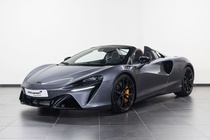 McLaren Artura 2026