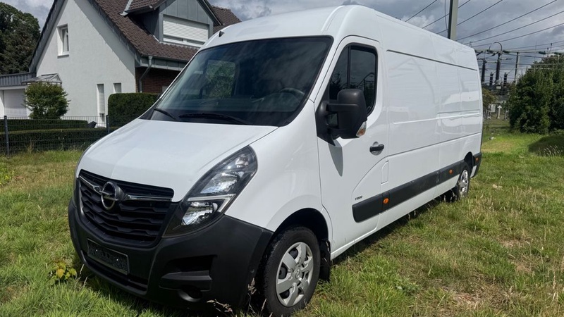 Opel Movano
