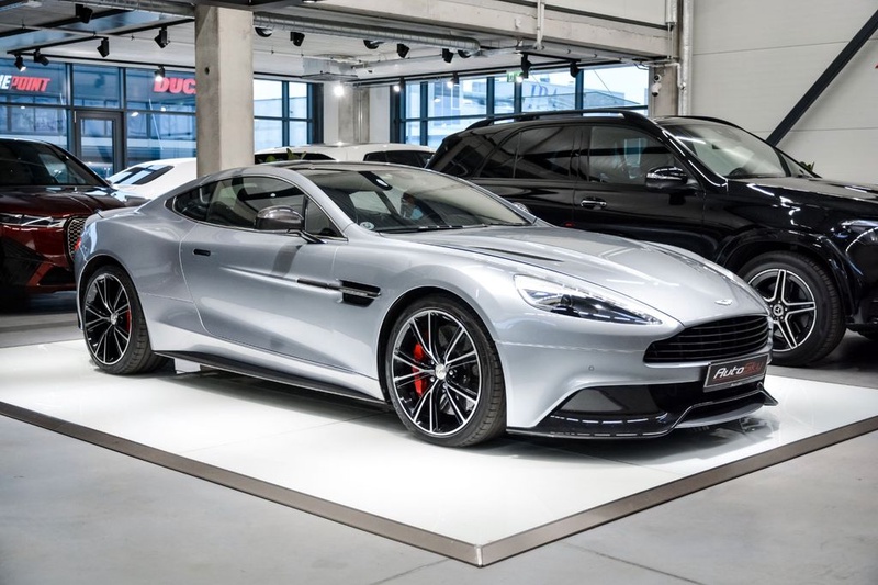 Aston Martin Vanquish