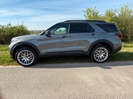 Ford Explorer 2024