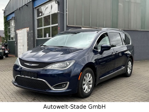 Chrysler Pacifica 2016