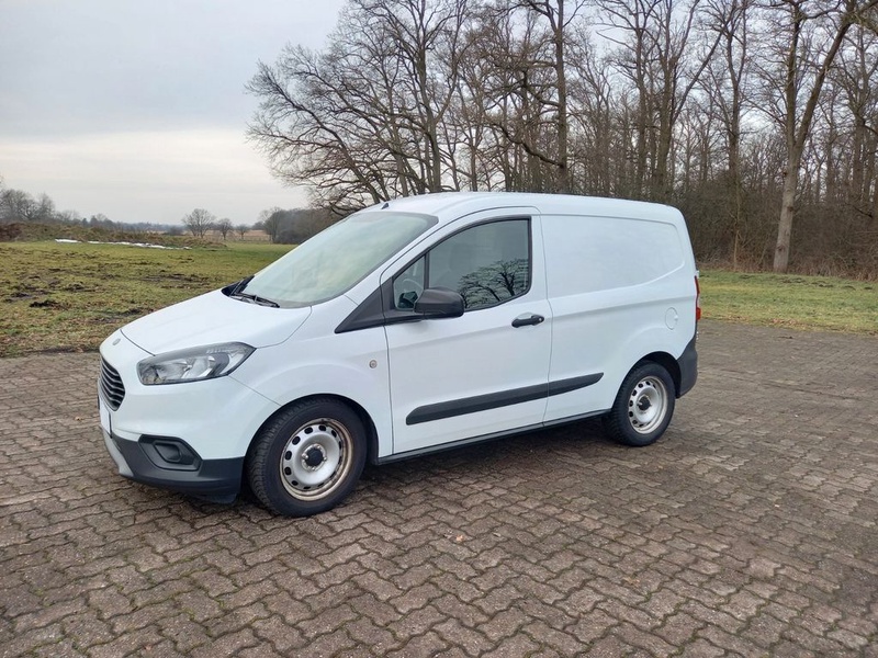 Ford Transit Courier