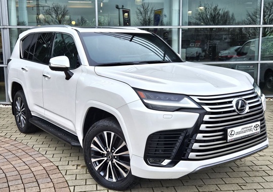 Lexus LX 2023