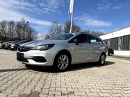 Opel Astra 2021