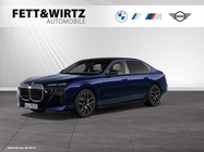 BMW i7 2025