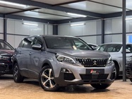 Peugeot 5008 2021