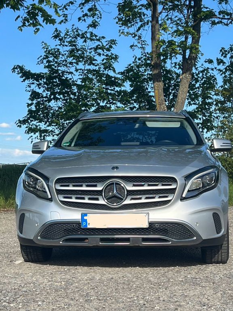 Mercedes-Benz GLA-Class
