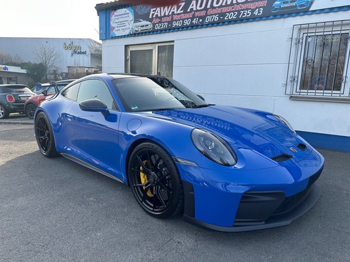 Porsche 911 2025