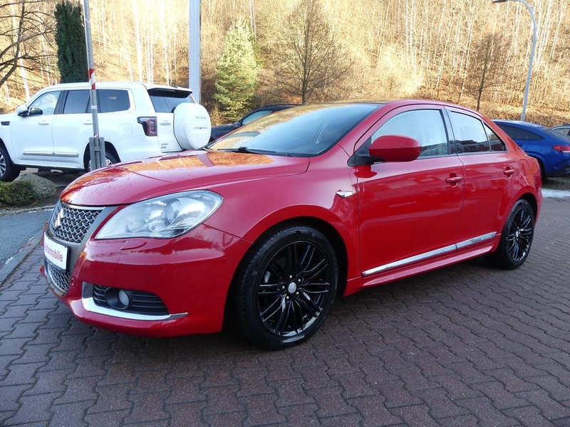 Suzuki Kizashi