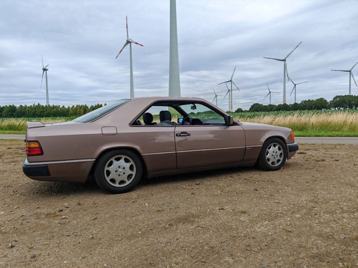 Mercedes-Benz CE-Class 1992