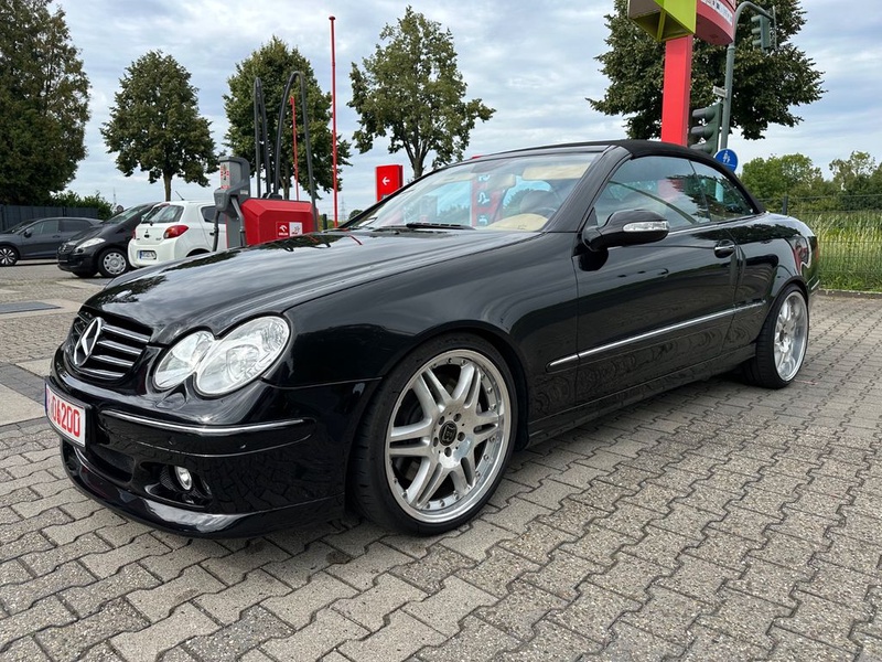 Mercedes-Benz CLK-Class