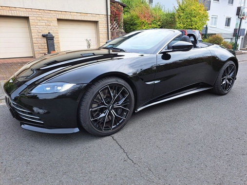 Aston Martin Vantage 2023