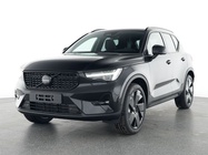 Volvo XC40 2025
