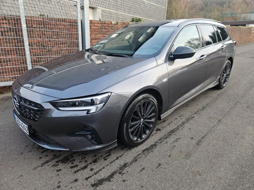 Opel Insignia 2022