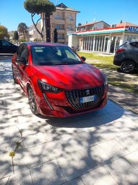 Peugeot 208 2023