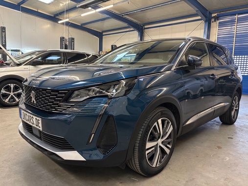 Peugeot 5008 2021