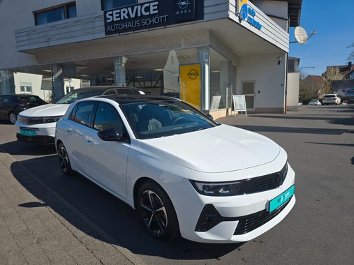 Opel Astra 2025