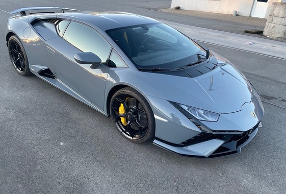Lamborghini Huracan 2023