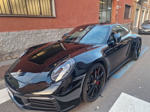 Porsche 911 2019