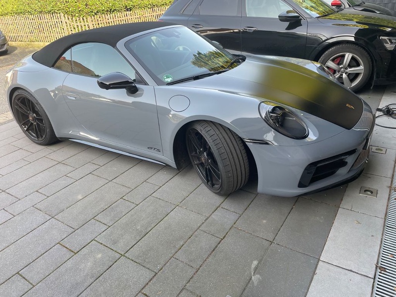Porsche 992