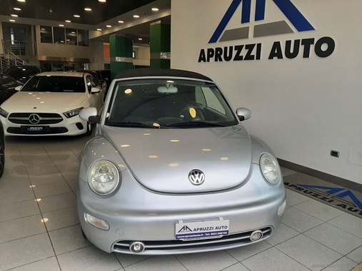 Volkswagen New Beetle 2005