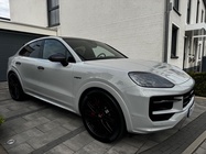 Porsche Cayenne 2025