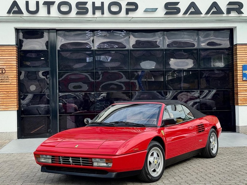 Ferrari Mondial