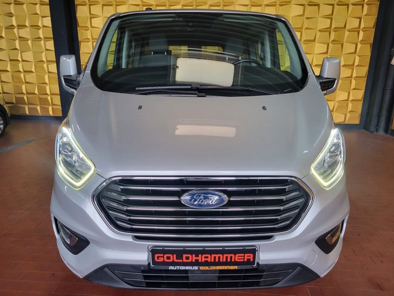 Ford Tourneo Custom