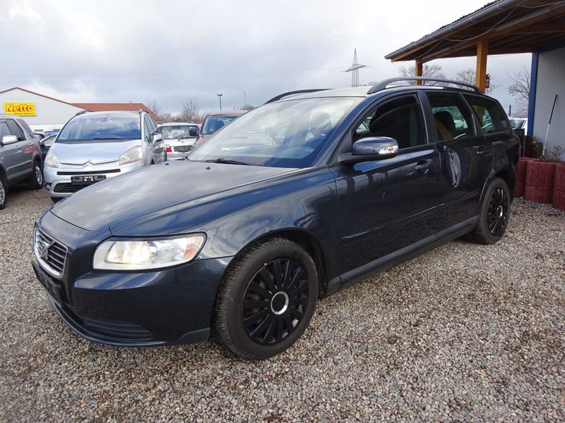 Volvo V50