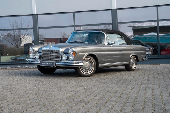 Mercedes-Benz 280 1971