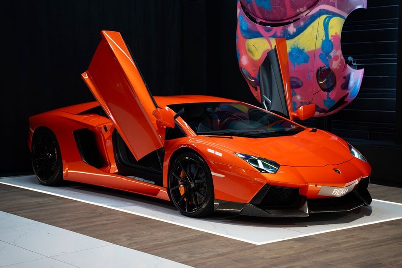 Lamborghini Aventador